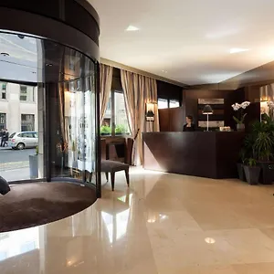Hotel La Du Roy Champs Elysees