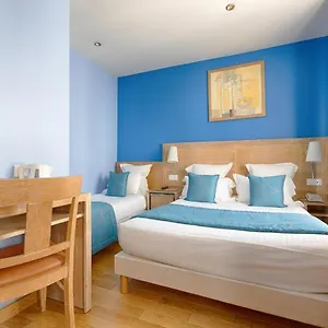 Hotel Grand Dore, Paris