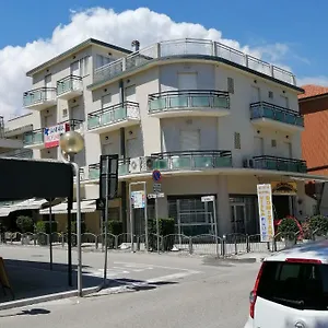 *** Hotel Domiziana Italia