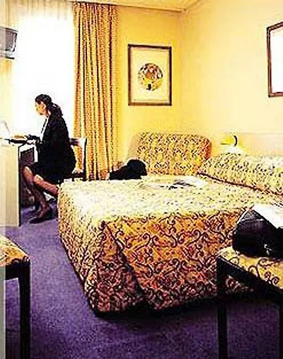 Ibis Styles Paris Nation Porte De Montreuil