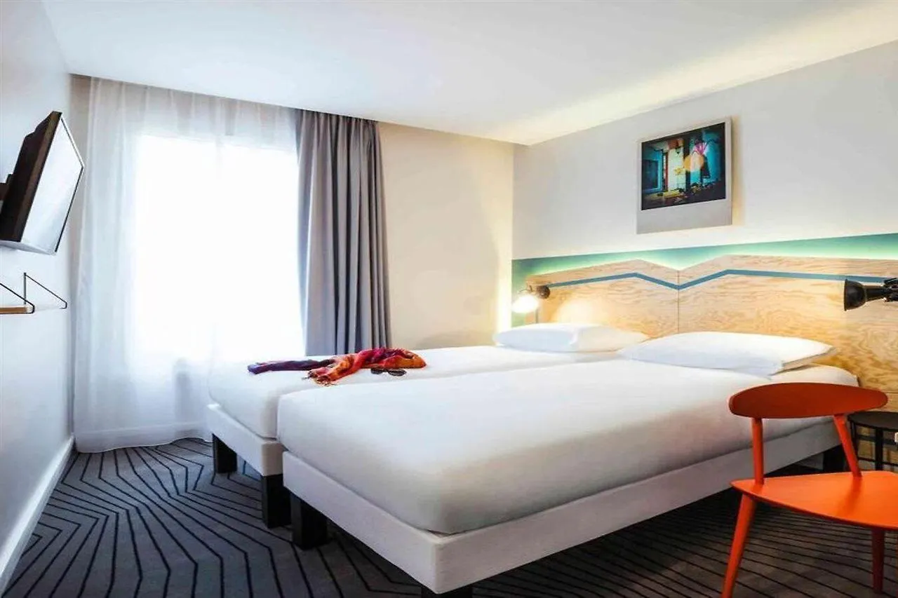 Ibis Styles Paris Nation Porte De Montreuil 3*,