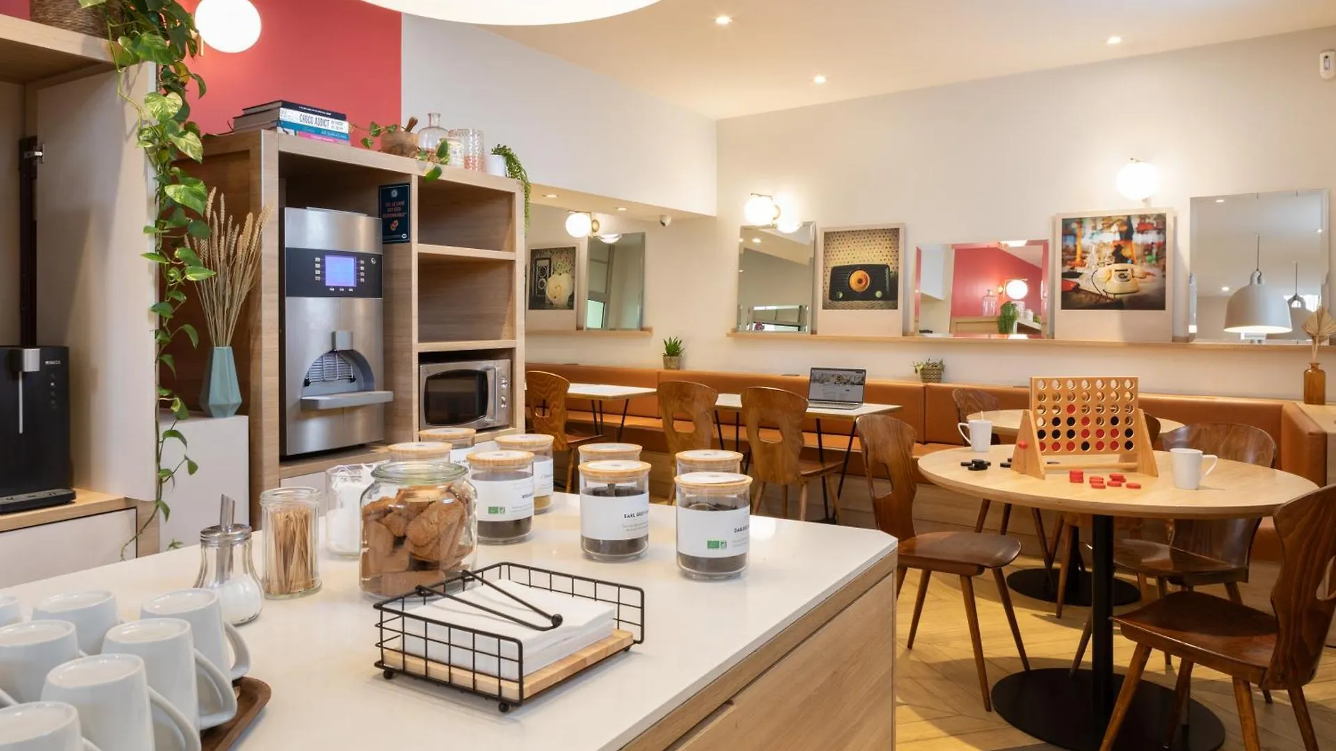 Ibis Styles Paris Nation Porte De Montreuil 3*,